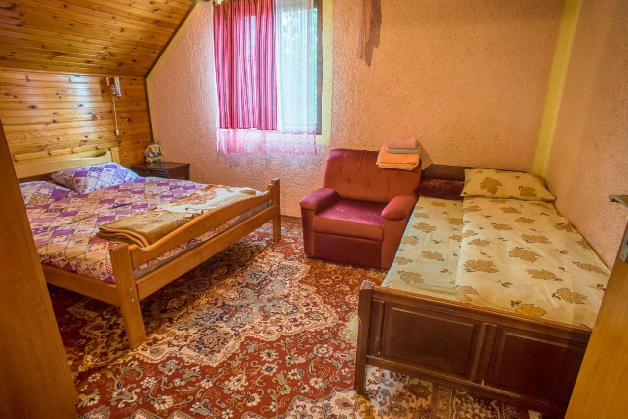 Lara Rooms Žabljak Exterior foto